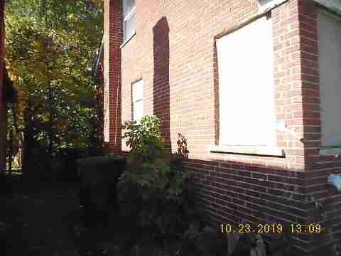 9391 Grandmont (9)_m.jpg